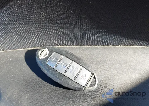 2018 Nissan Sentra Sr z USA, uszkodzony, nr VIN 3N1AB7AP1JY216324